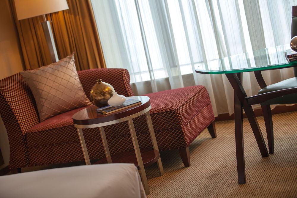 Renaissance Wuhan Hotel Ngoại thất bức ảnh