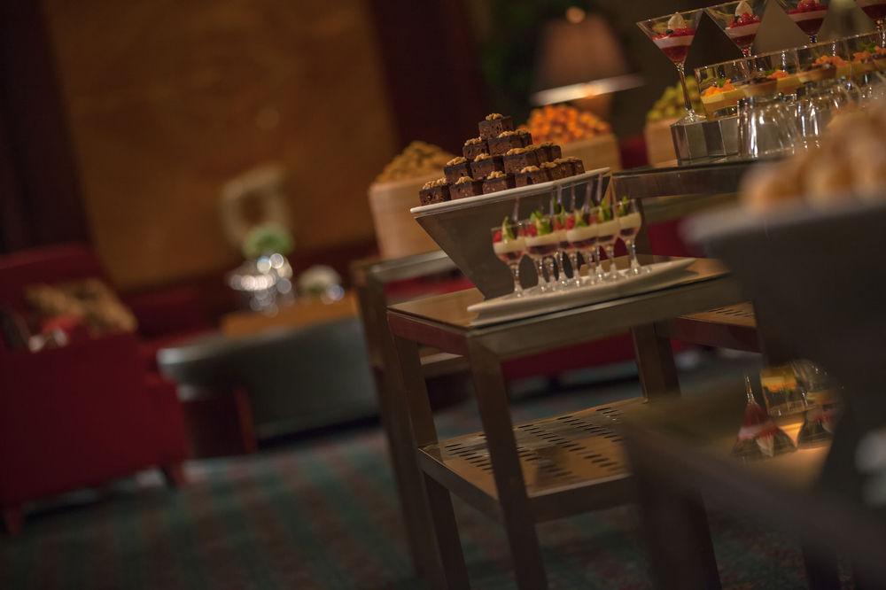 Renaissance Wuhan Hotel Ngoại thất bức ảnh