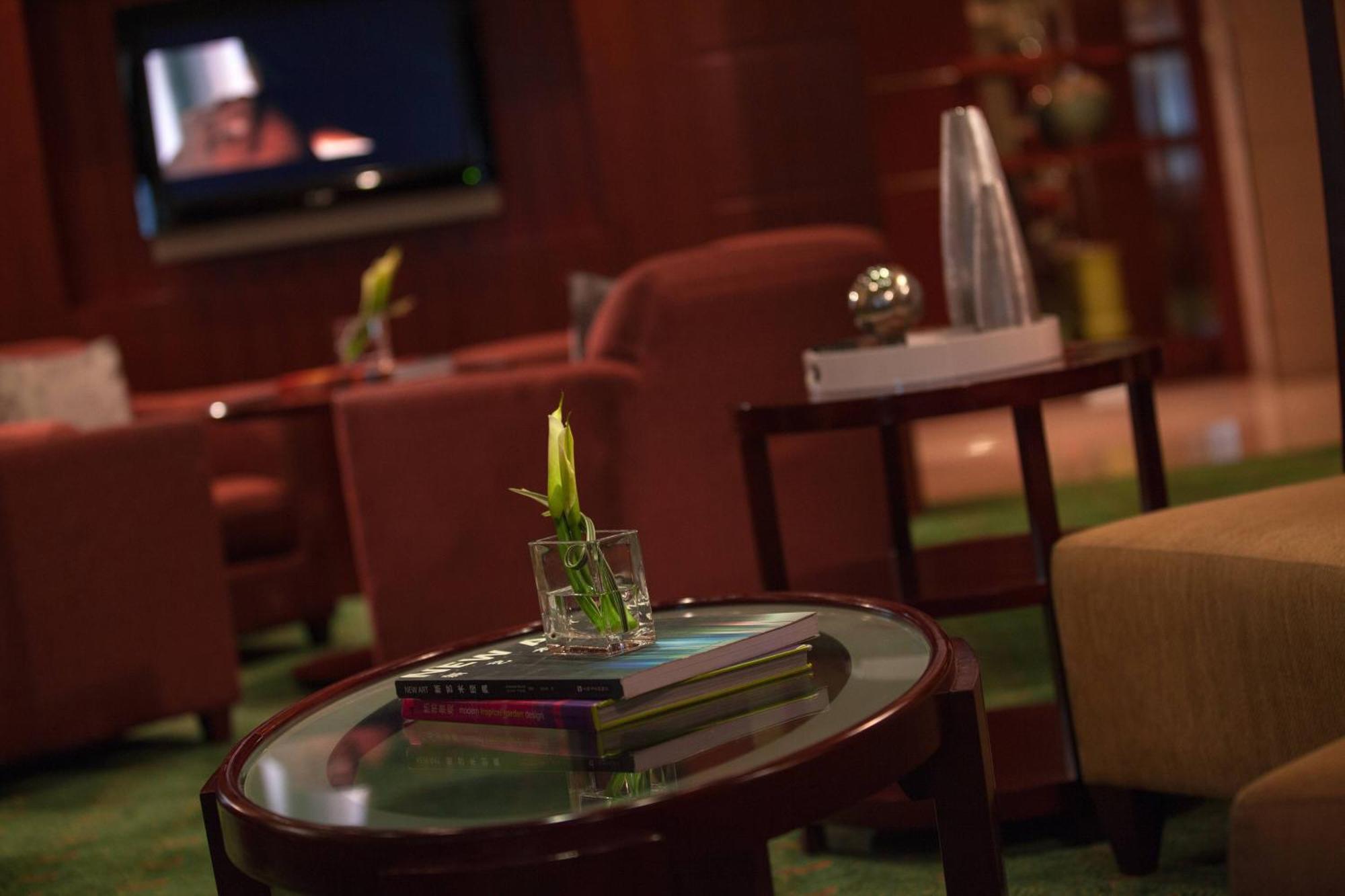 Renaissance Wuhan Hotel Ngoại thất bức ảnh